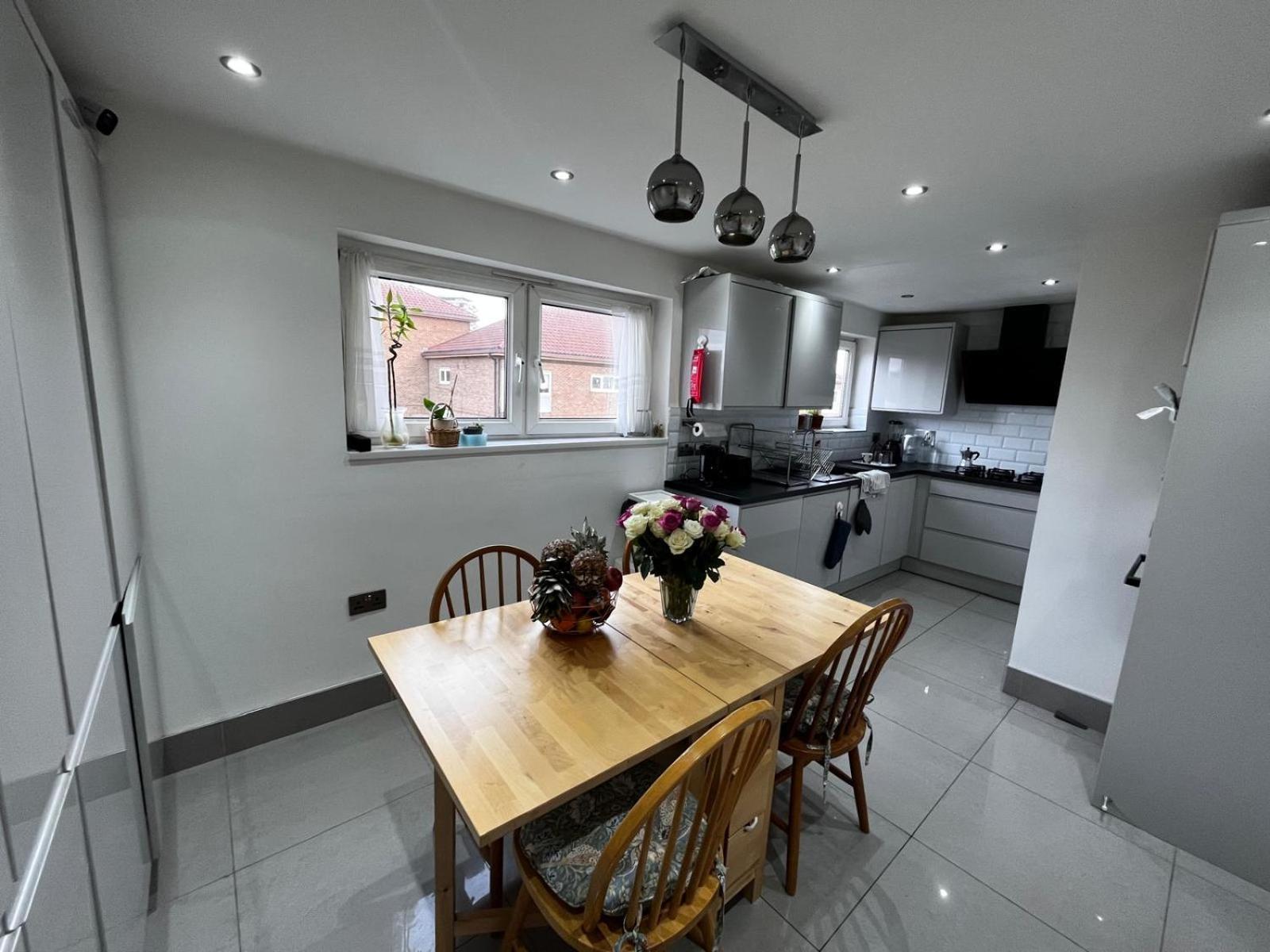 Plaistow Comfort Stay London Bagian luar foto