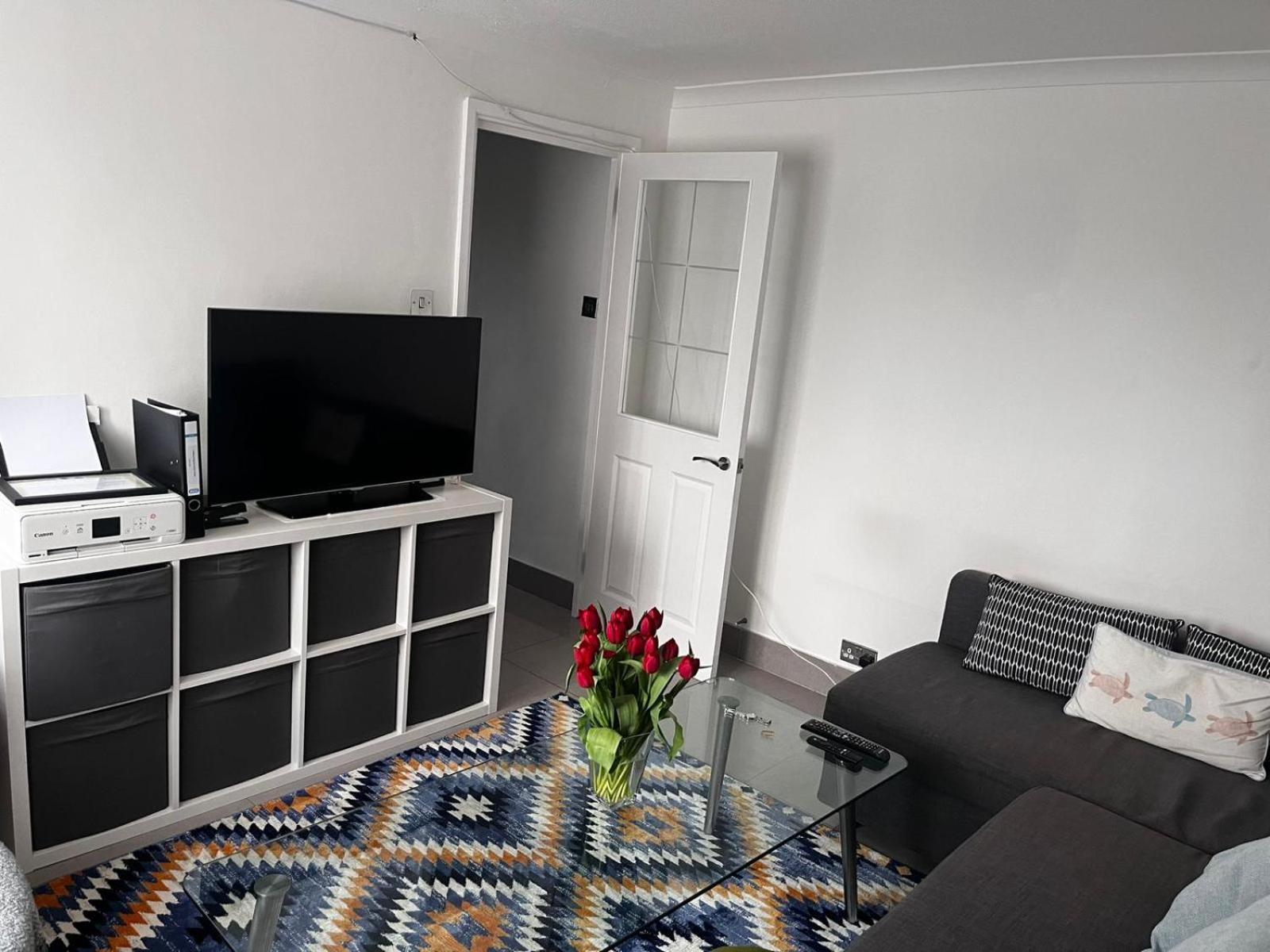 Plaistow Comfort Stay London Bagian luar foto